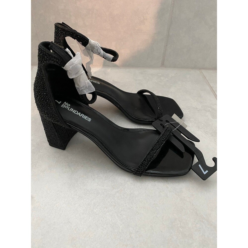 Brand new black sparkly women’s heels shoes size 7